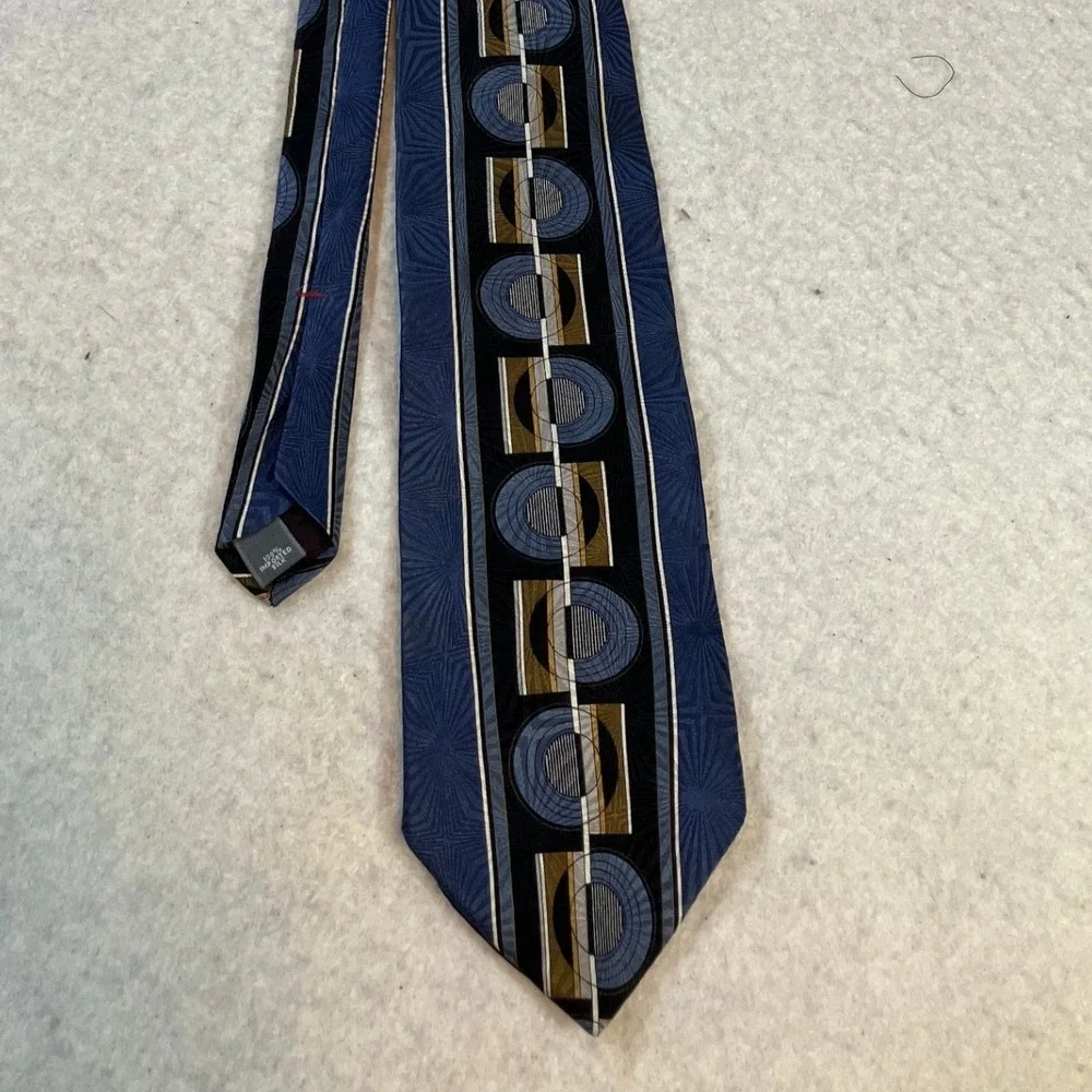 Palatina Blue Geometric Starburst Silk Blend Necktie Formal Business Dress Tie